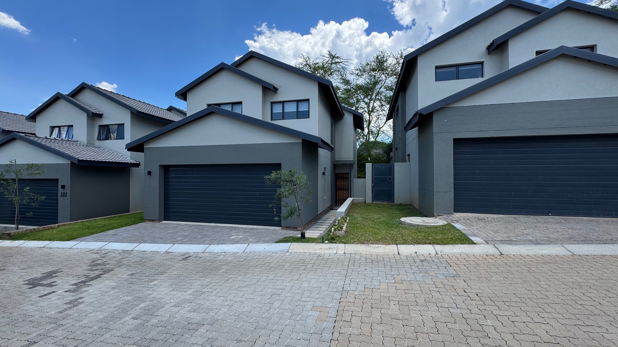 Security complex home for sale in Nelspruit Ext 29 - 1NS1725989