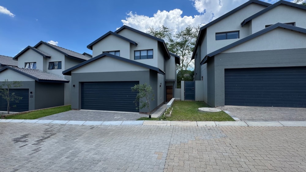 Security complex home for sale in Nelspruit Ext 29 - 1NS1725989