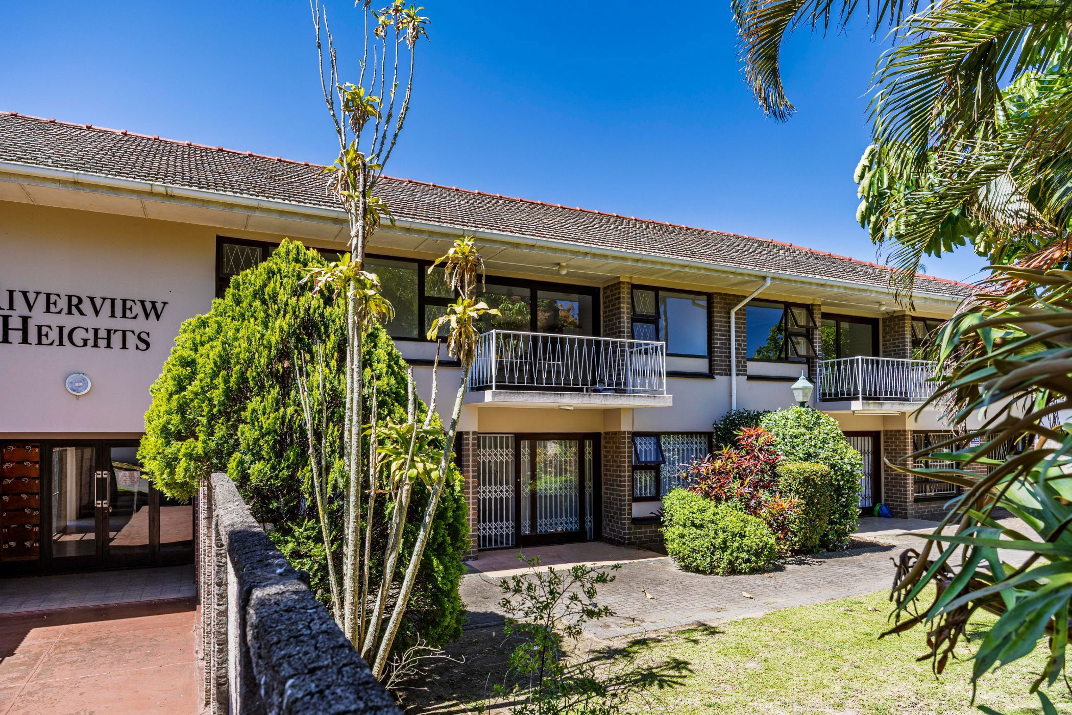 Apartment to rent in Beacon Bay - 1EZ1725998