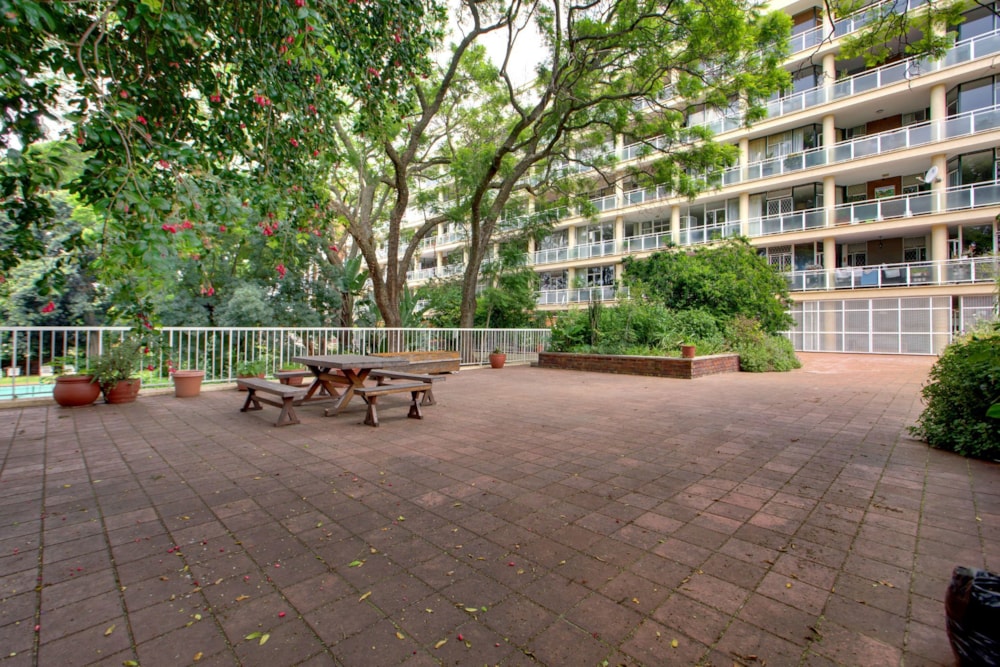 Apartment for sale in Riviera (JHB) - HP1726468