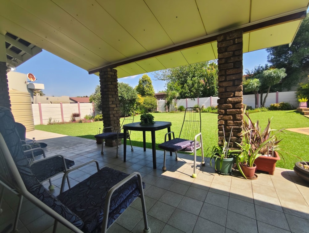 House for sale in Vanderbijlpark SE 2 - 1VT1726017