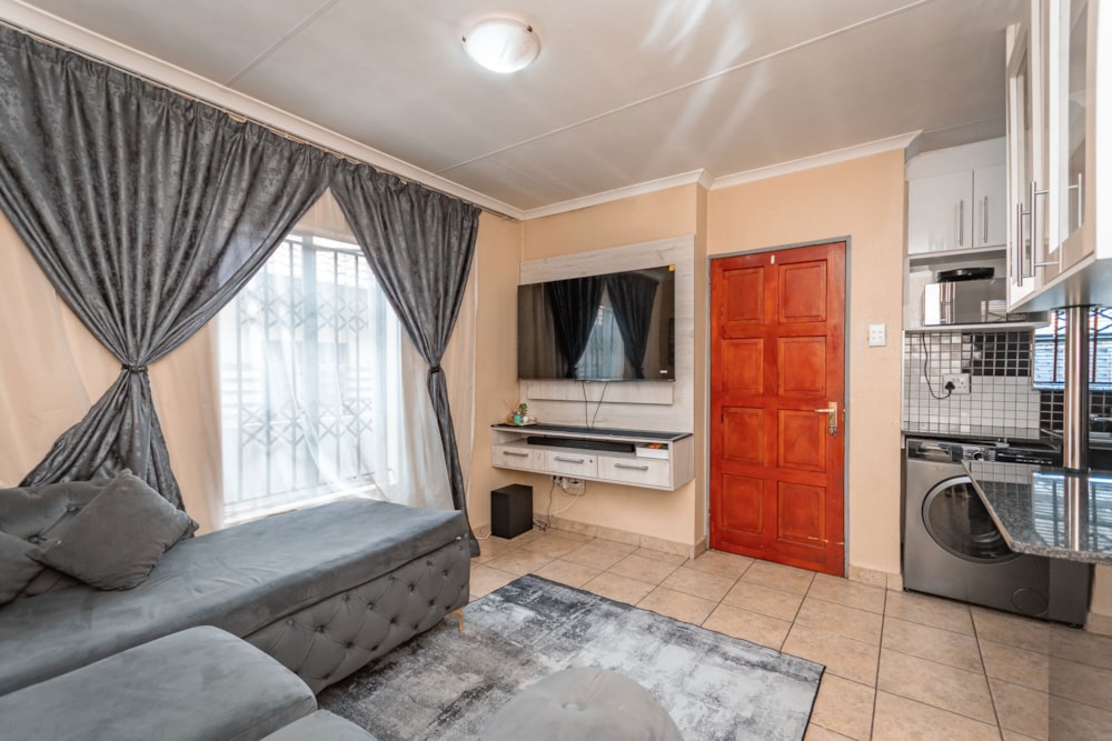 House for sale in Clayville - KTP1726622