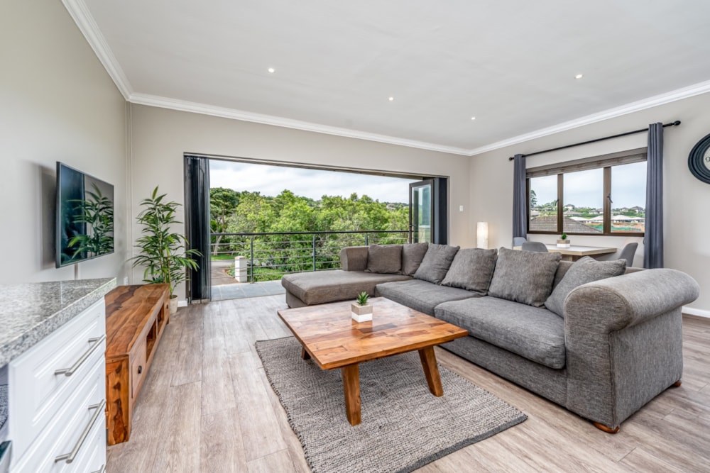 Apartment let in Acutts Estate - 1KF1726039