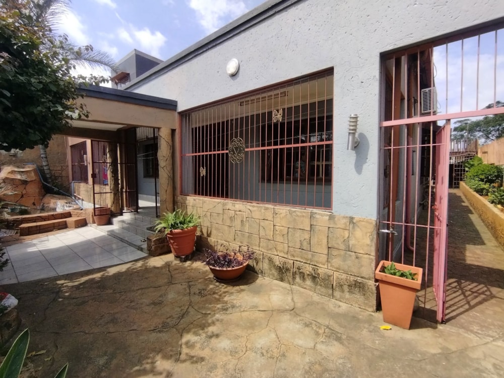Commercial Building for sale in Brakpan Central - 1BJ1726268