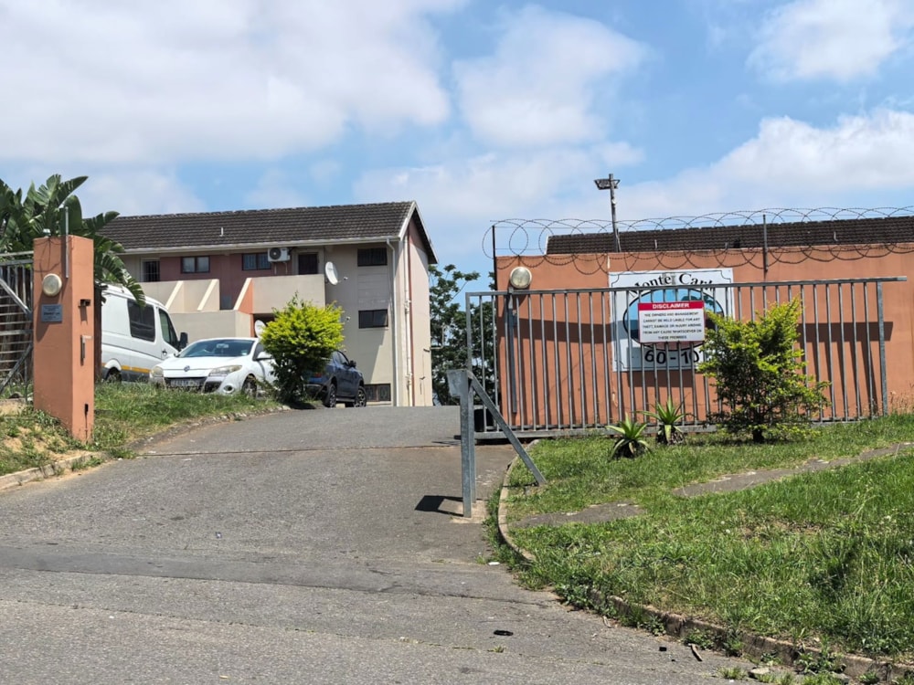 Apartment for sale in Bellair, KwaZulu-Natal - 1DA1726047