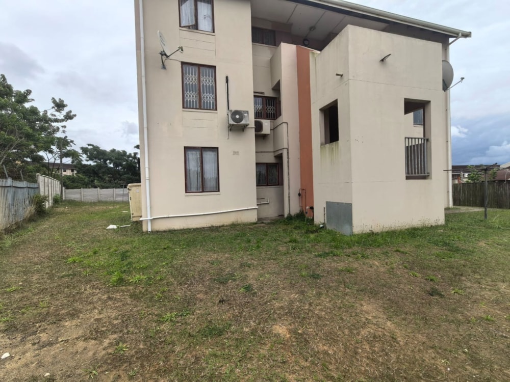 Apartment for sale in Bellair, KwaZulu-Natal - 1DA1726047