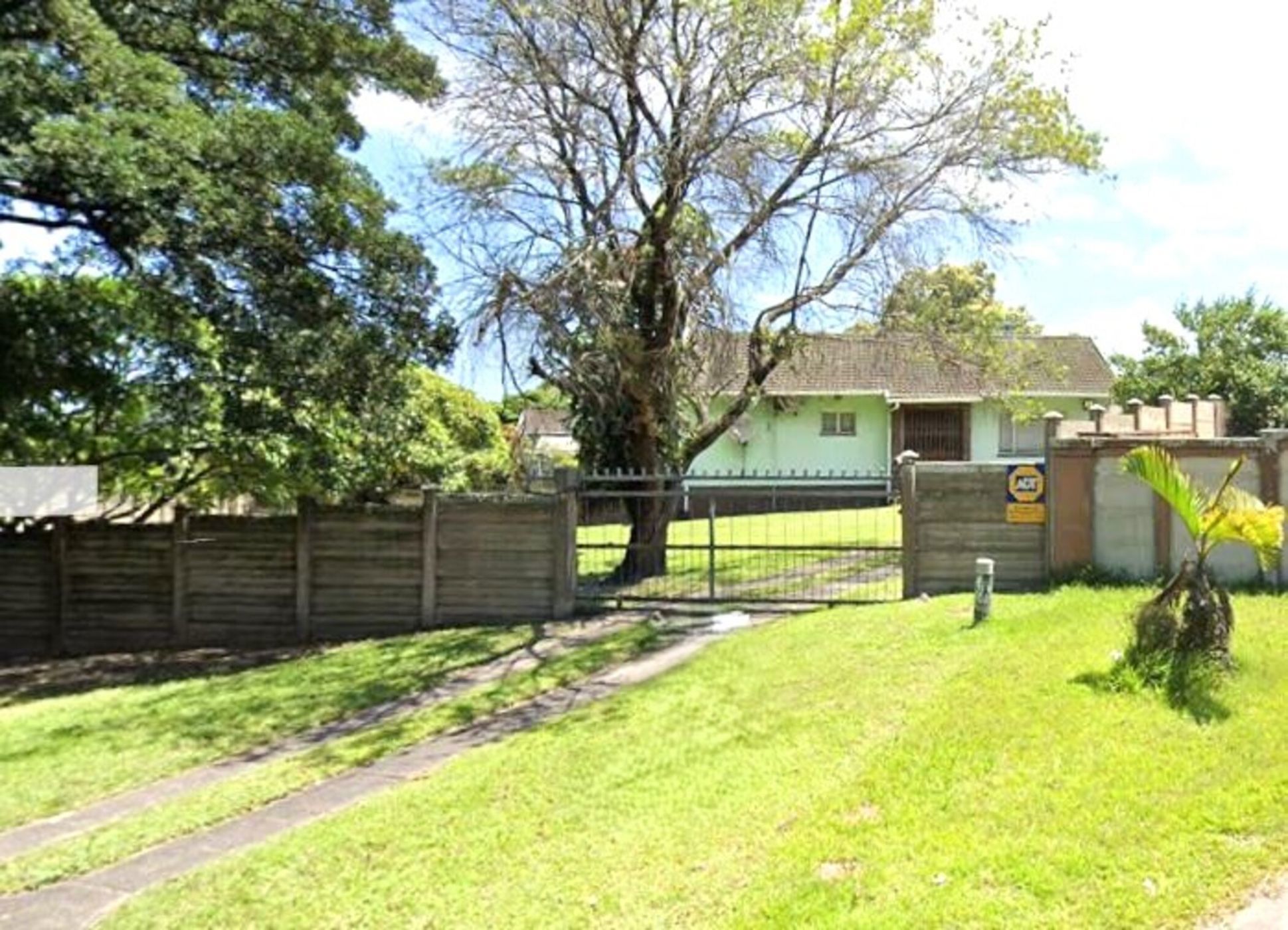 House to rent in Arboretum, Richards Bay - 1RY1726057