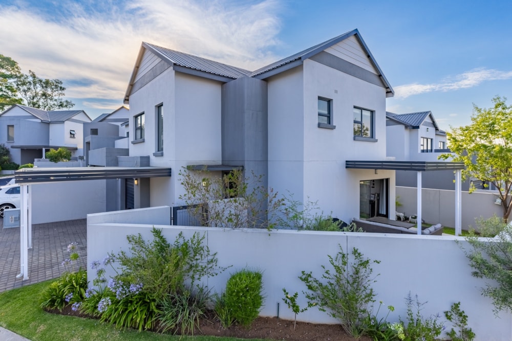 Cluster for sale in Broadacres - FW1726156