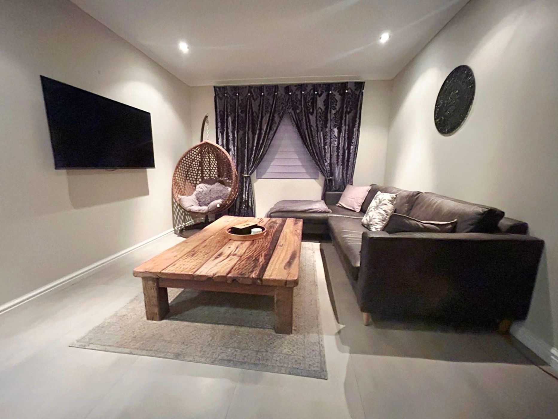 Apartment for sale in Goodwood Estate - 1AH1726251