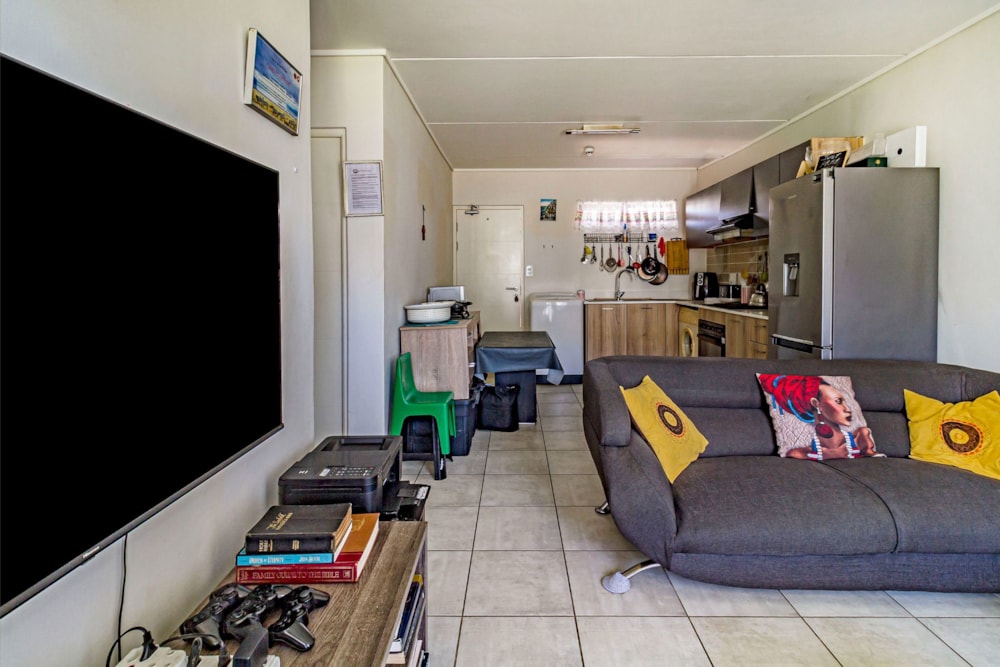 Apartment for sale in Admirals Park - SW1726167