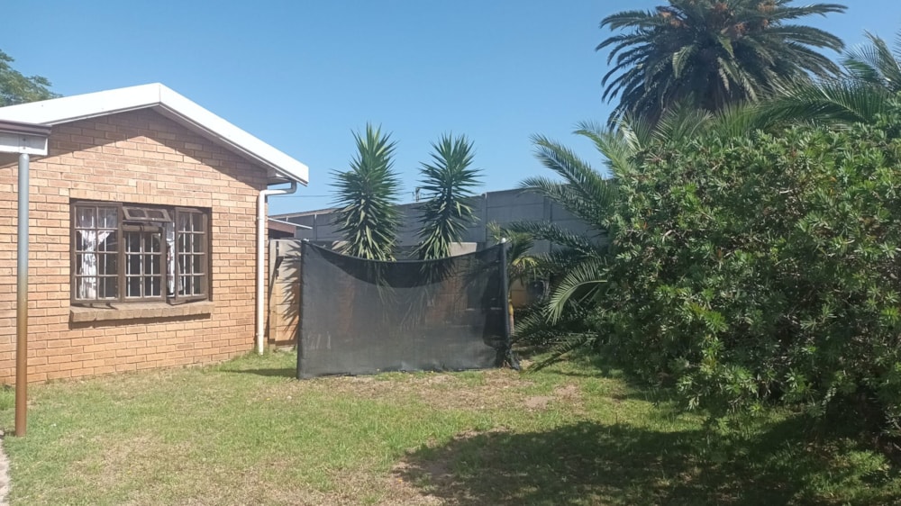 Garden apartment to rent in Oakdene, Kuils River - 1KV1726194