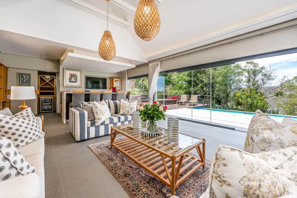 Golf estate house for sale in Cotswold Downs Estate - 1KF1726206