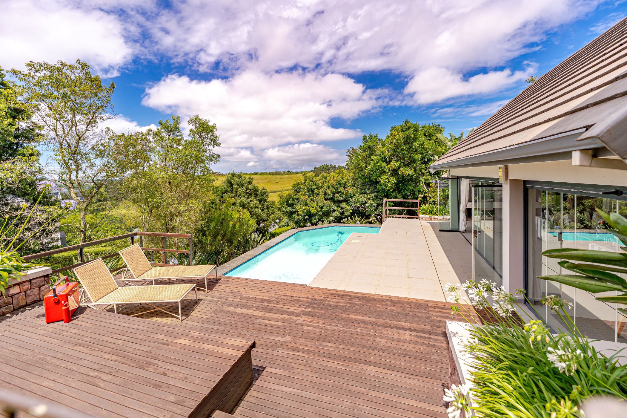 Golf estate house for sale in Cotswold Downs Estate - 1KF1726206