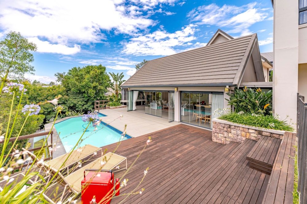 Golf estate house for sale in Cotswold Downs Estate - 1KF1726206