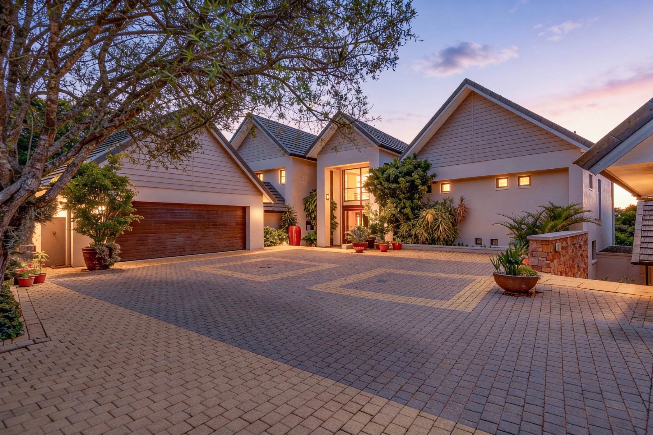 Golf estate house for sale in Cotswold Downs Estate - 1KF1726206