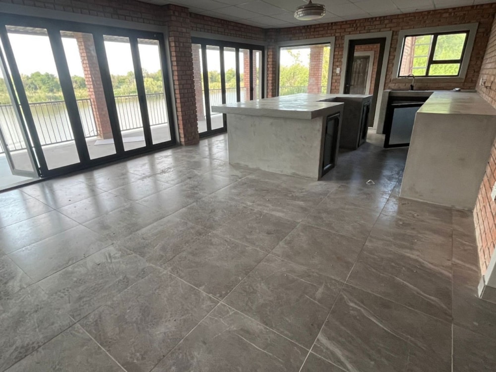 Double-storey house for sale in Douglas Rural - 1KJ1728662