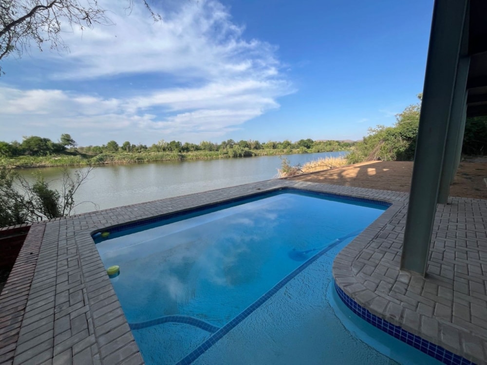 Double-storey house for sale in Douglas Rural - 1KJ1728662 Double-storey house for sale in Douglas Rural - 1KJ1728662