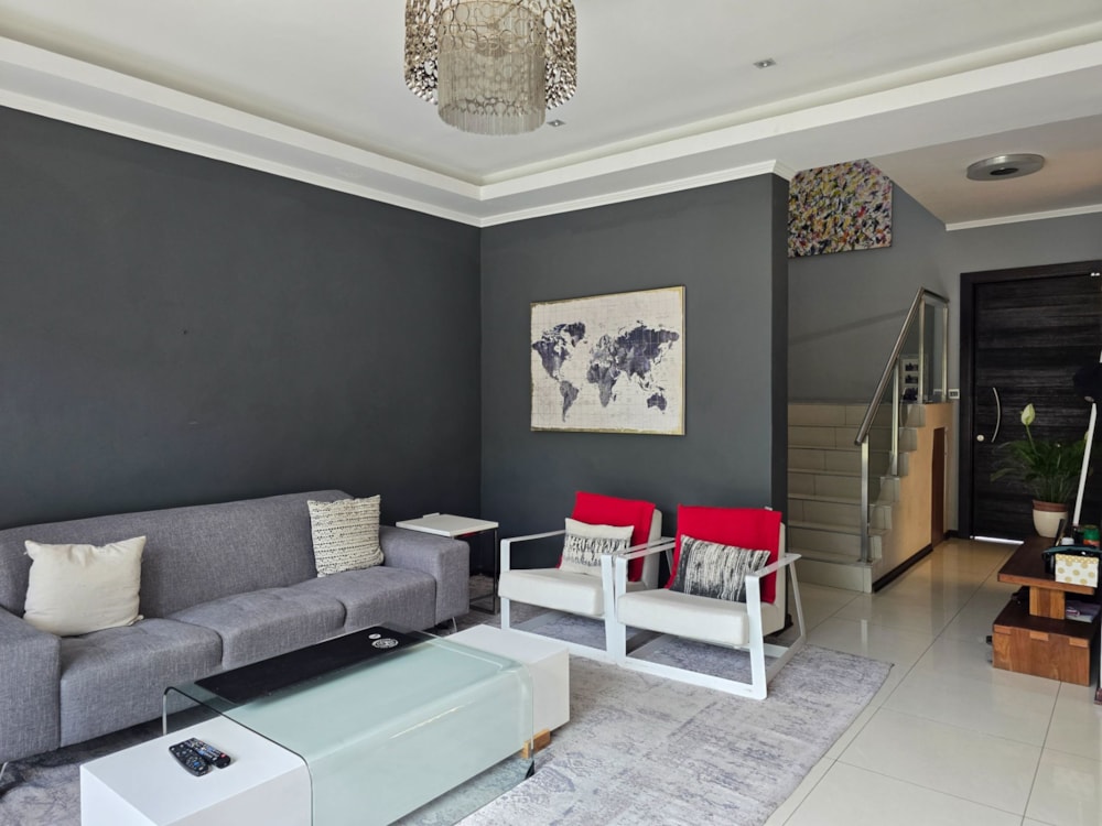 Commercial office to rent in Village, Botswana - 3BO1726894