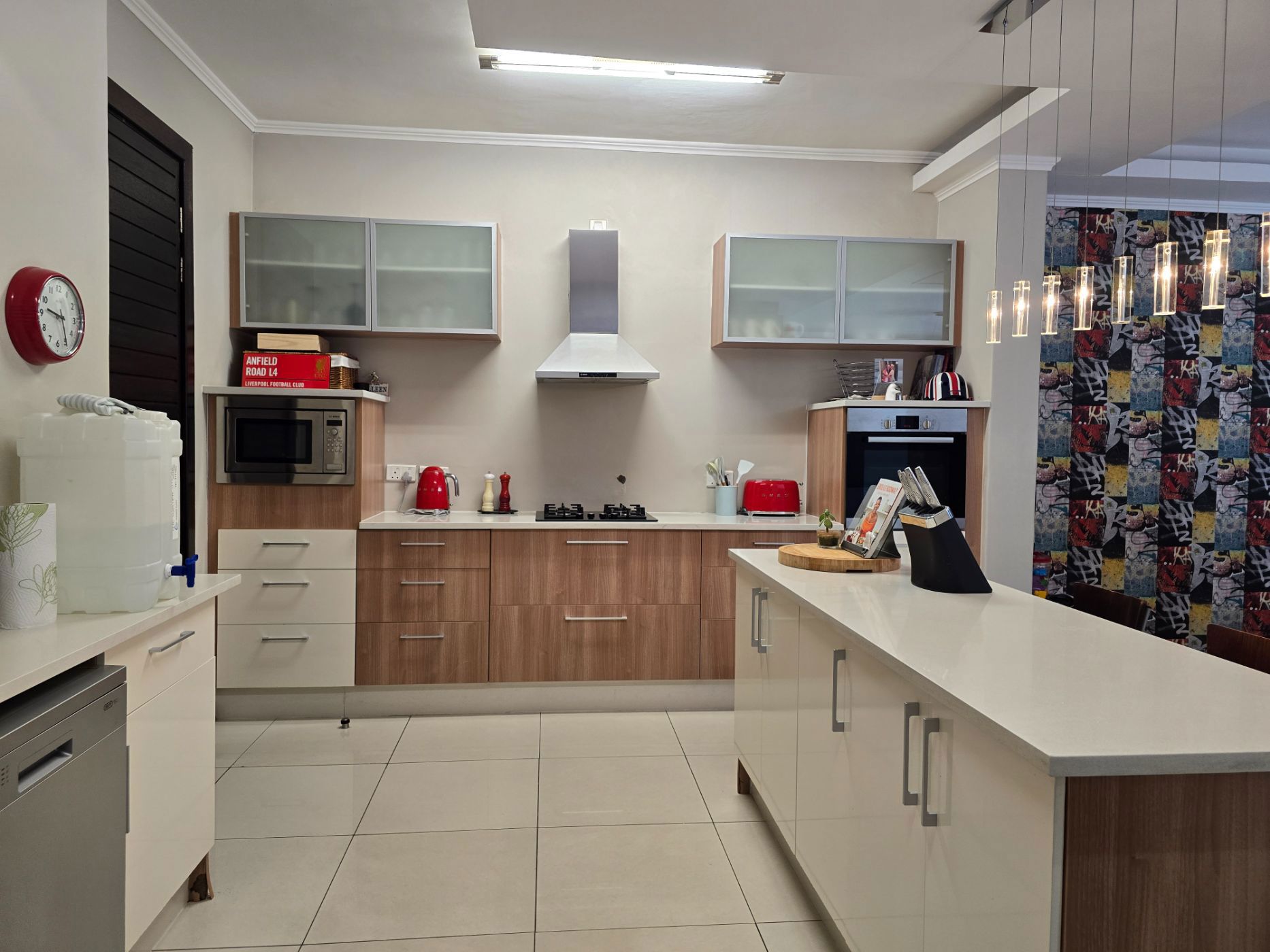 Commercial office to rent in Village, Botswana - 3BO1726894