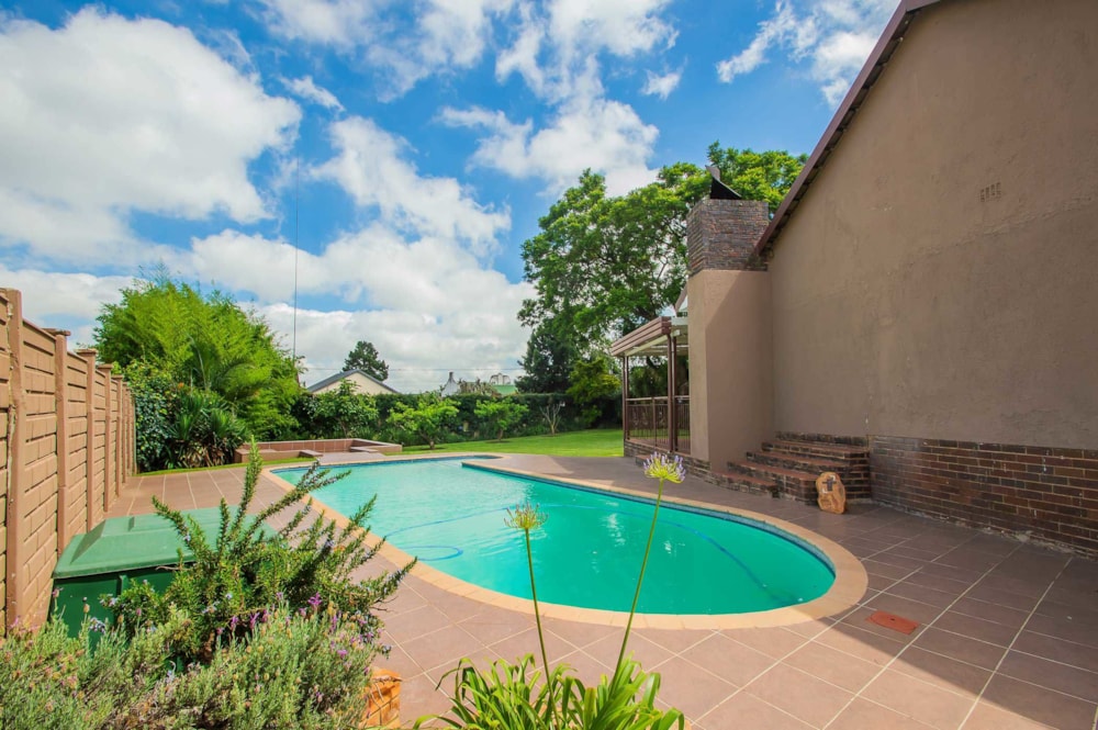 House for sale in Greenhills - 1KR1726412 House for sale in Greenhills - 1KR1726412