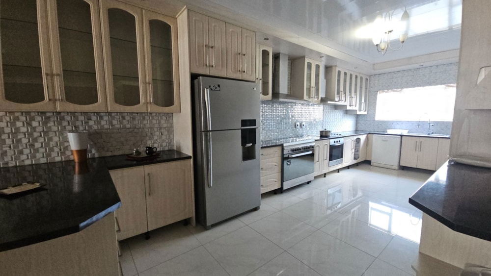 House for sale in Risiville - 1VT1726256