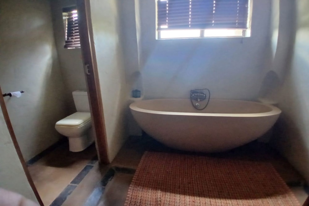 House for sale in Witbank Rural (eMalahleni Rural)  - 1WD1726307