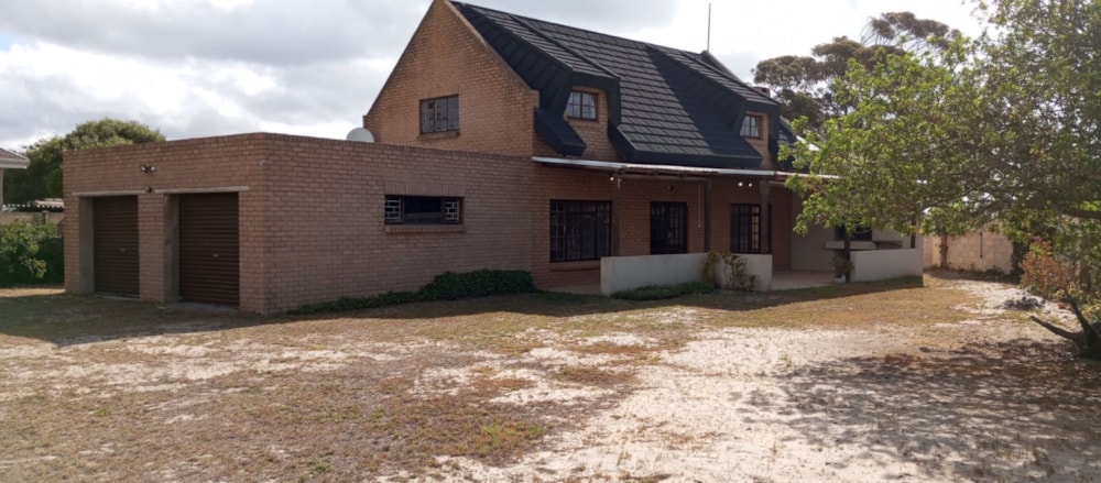 House for sale in Albertinia - 1SR1727036