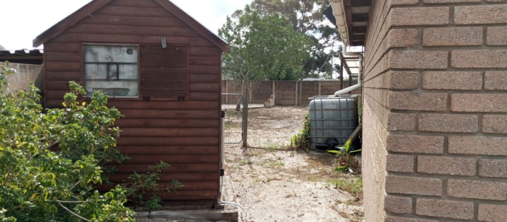 House for sale in Albertinia - 1SR1727036