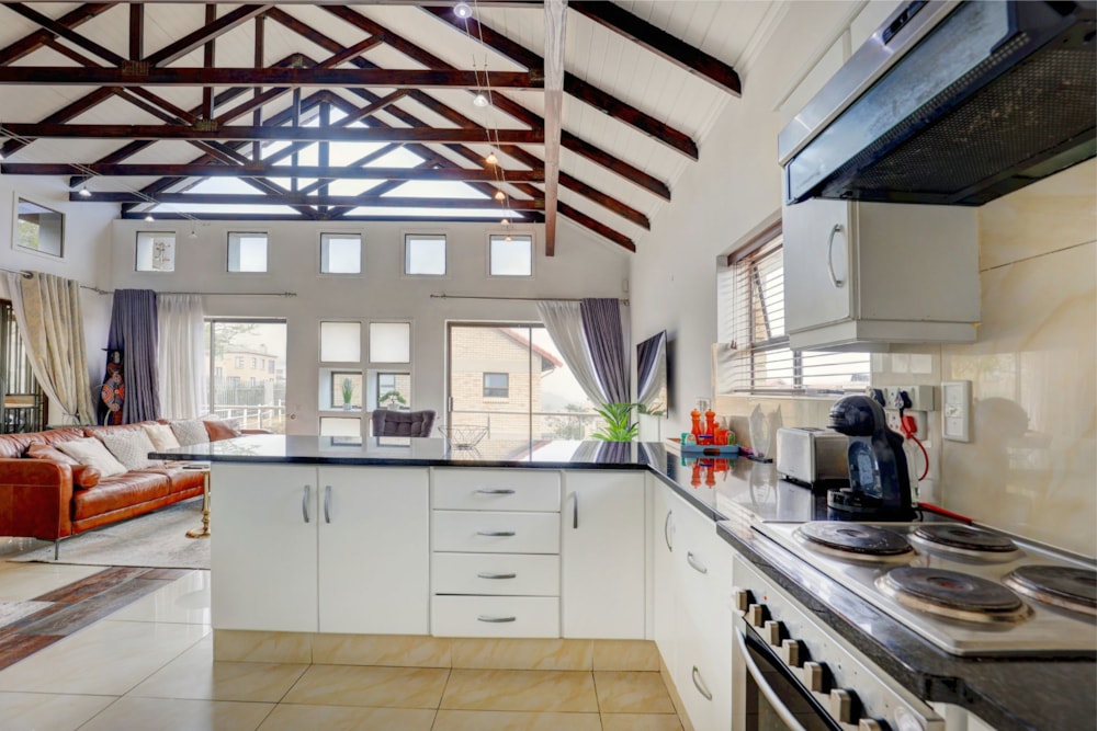 Townhouse for sale in Seemeeupark, Hartenbos - 1MB1727206