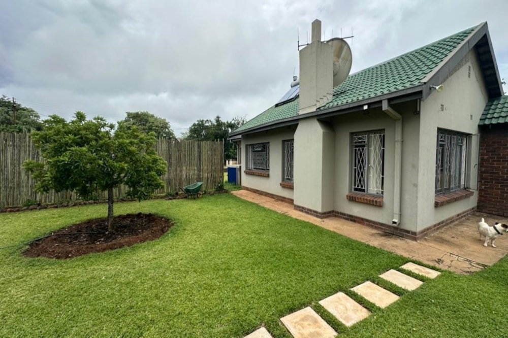 House for sale in Burnside, Bulawayo, Zimbabwe - 3ZB1726362