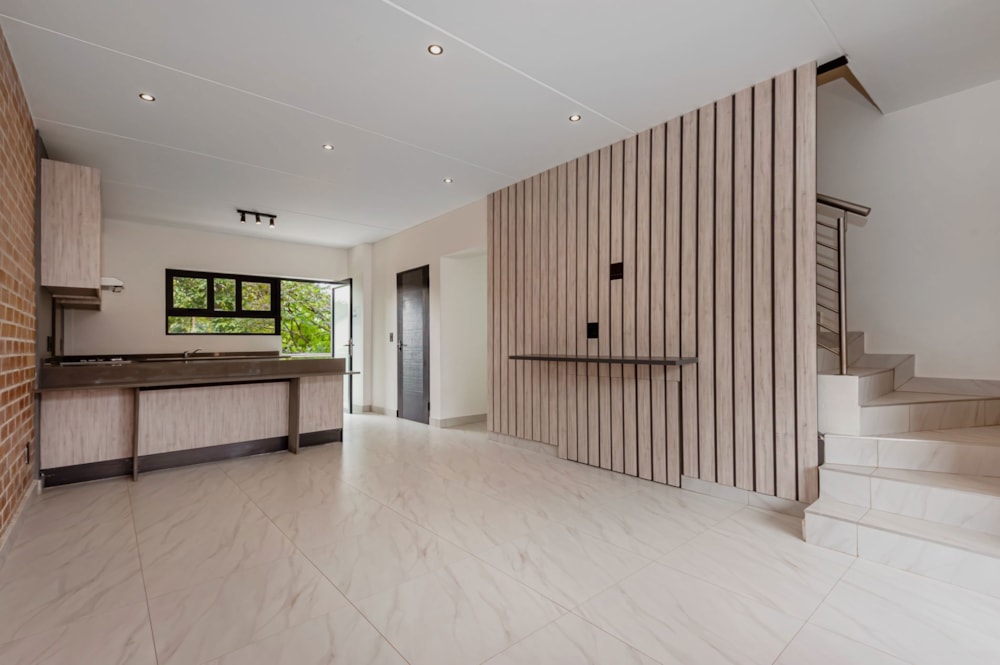 Apartment to rent in Bryanston - JBL1726363