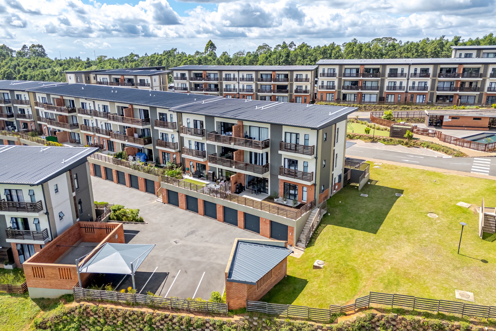 Apartment for sale in Cotswold Fenns - 1KF1727269