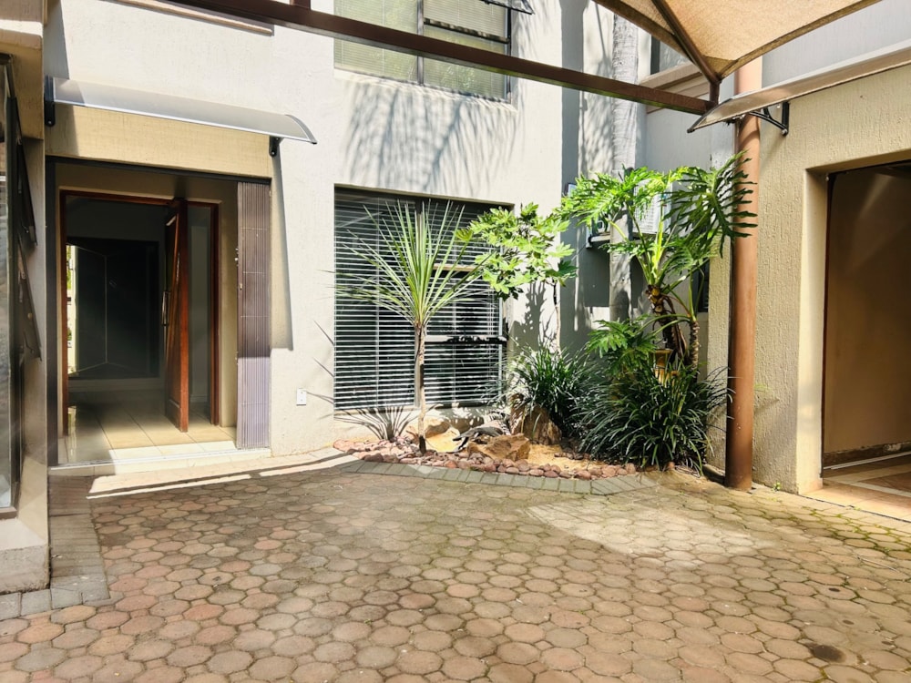 Townhouse for sale in Three Rivers Proper - 1VT1726399