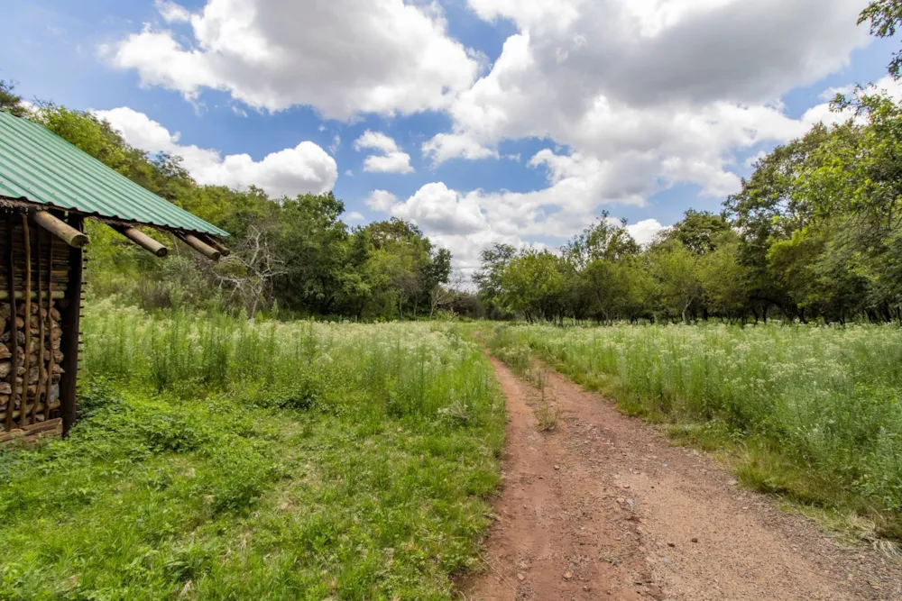 Mixed use farm for sale in Hartbeespoort - 1HR1726543 Mixed use farm for sale in Hartbeespoort - 1HR1726543