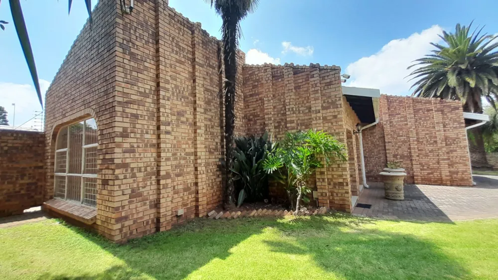 House for sale in Vanderbijlpark SE 3 - 1VT1726606 House for sale in Vanderbijlpark SE 3 - 1VT1726606