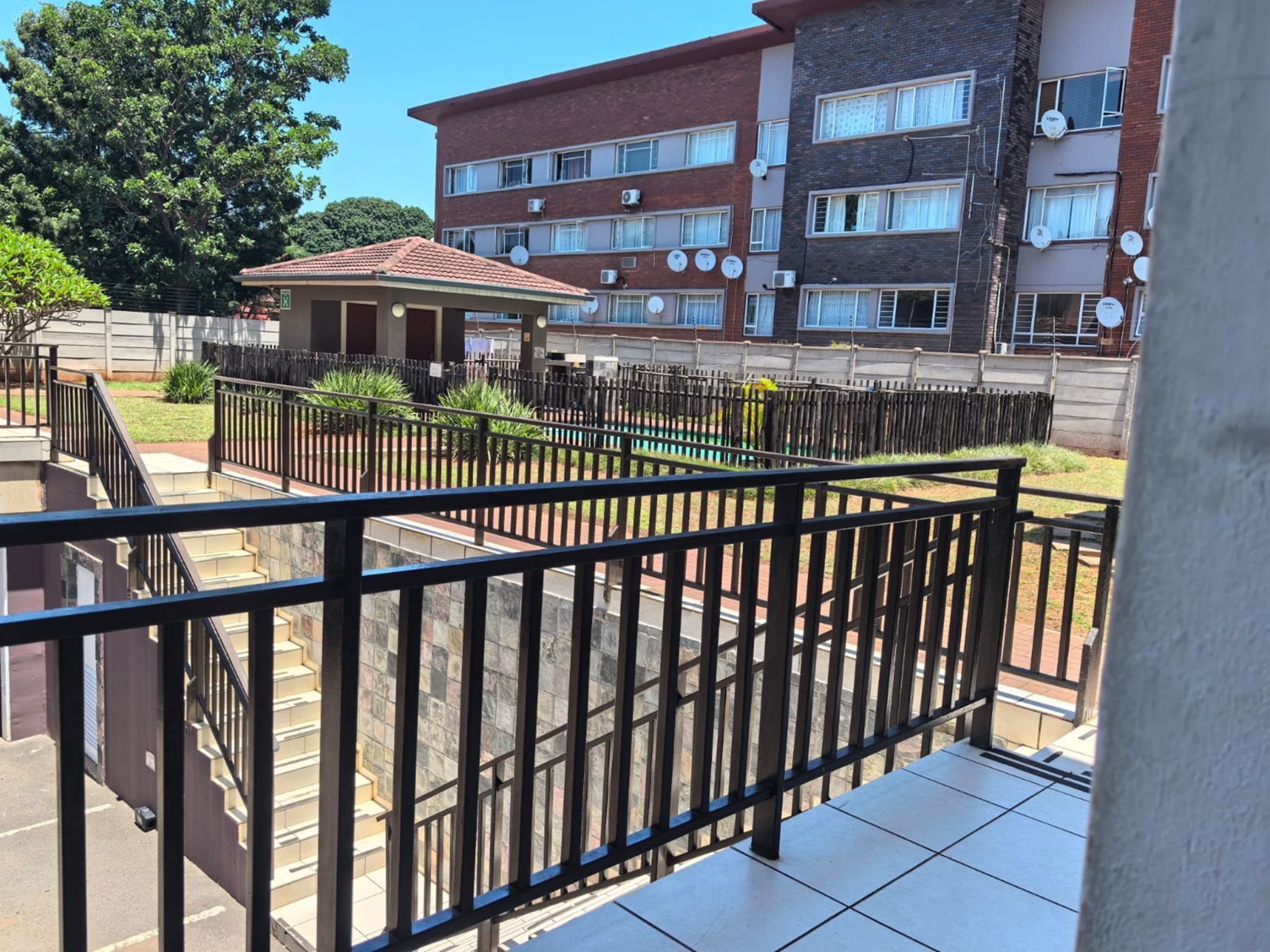 Apartment to rent in Glenwood, Durban - 1DA1726616