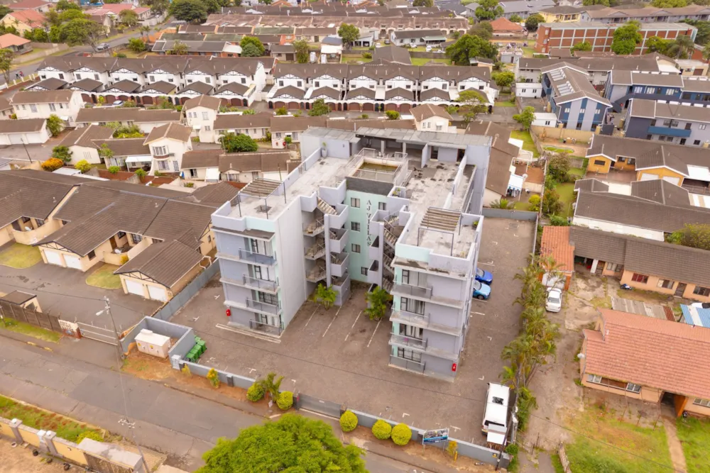 Apartment for sale in Montclair, KwaZulu-Natal - 1DA1726629 Apartment for sale in Montclair, KwaZulu-Natal - 1DA1726629