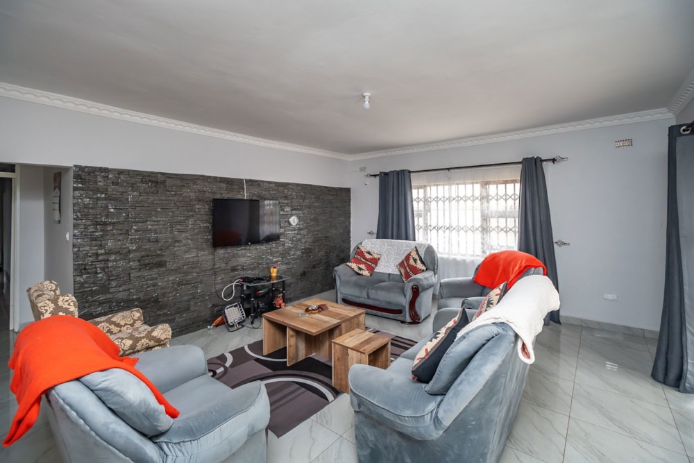 House for sale in Harare, Zimbabwe - 3ZB1726630