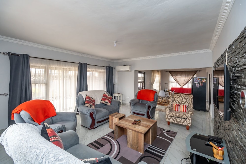 House for sale in Harare, Zimbabwe - 3ZB1726630