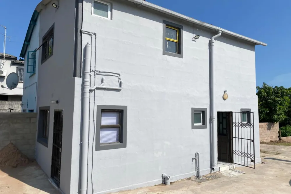 Double-storey house let in Chatsworth, KwaZulu-Natal - 1WP1726646