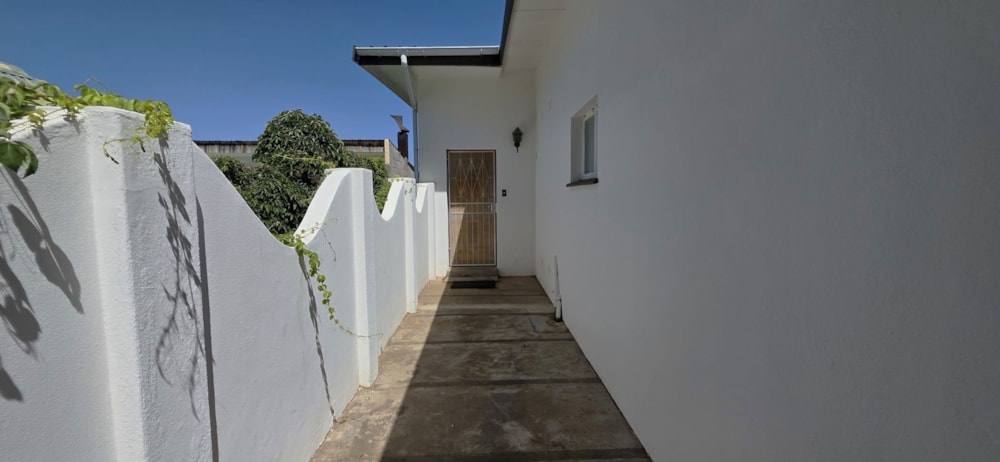 House for sale in Cradock - 1KK1726855