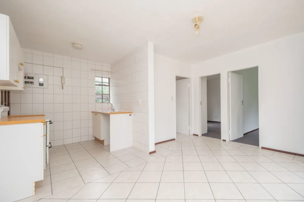 Apartment for sale in Roodepoort West - RAN1726691 Apartment for sale in Roodepoort West - RAN1726691