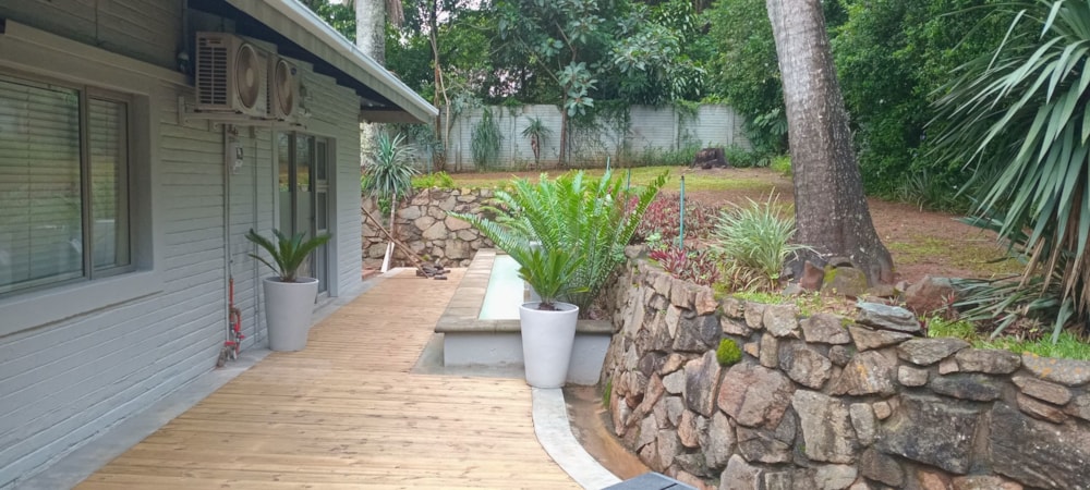 Commercial office to rent in White River Ext 1 - 1WR1726704