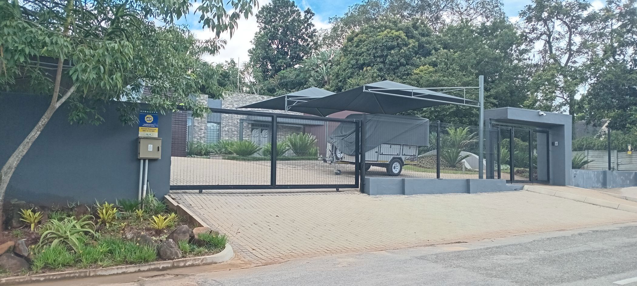 Commercial office to rent in White River Ext 1 - 1WR1726704