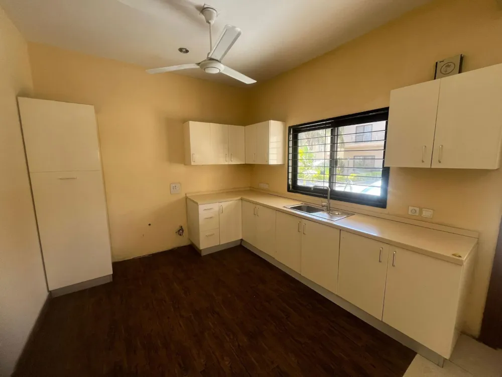 Townhouse let in Roma, Zambia - 3ZA1726777 Townhouse let in Roma, Zambia - 3ZA1726777