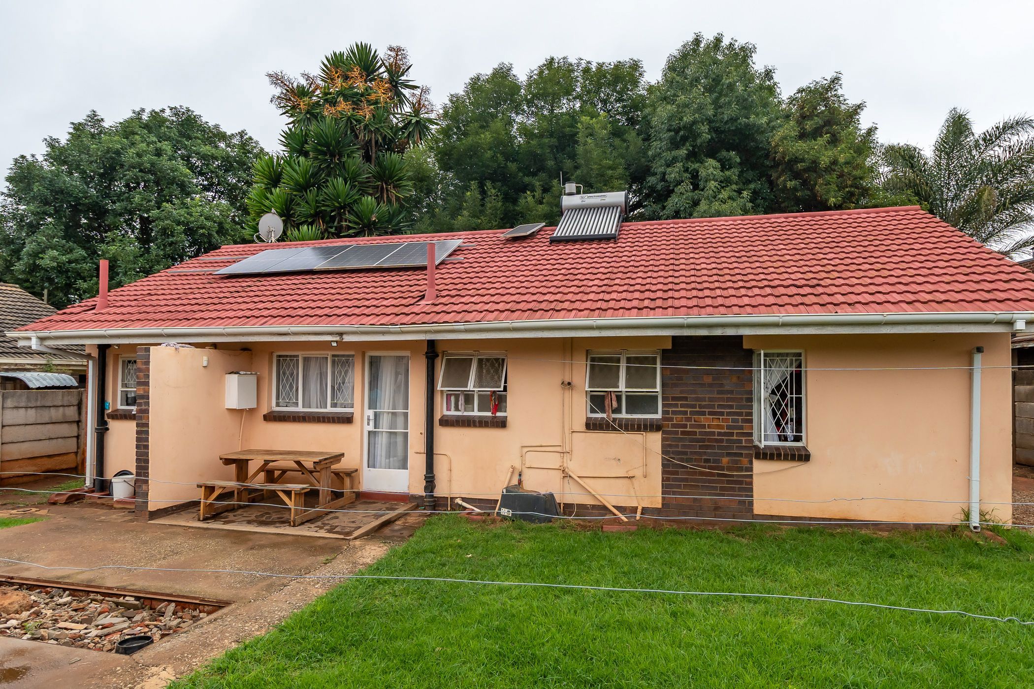 House for sale in Cranborne, Zimbabwe - 3ZB1726771