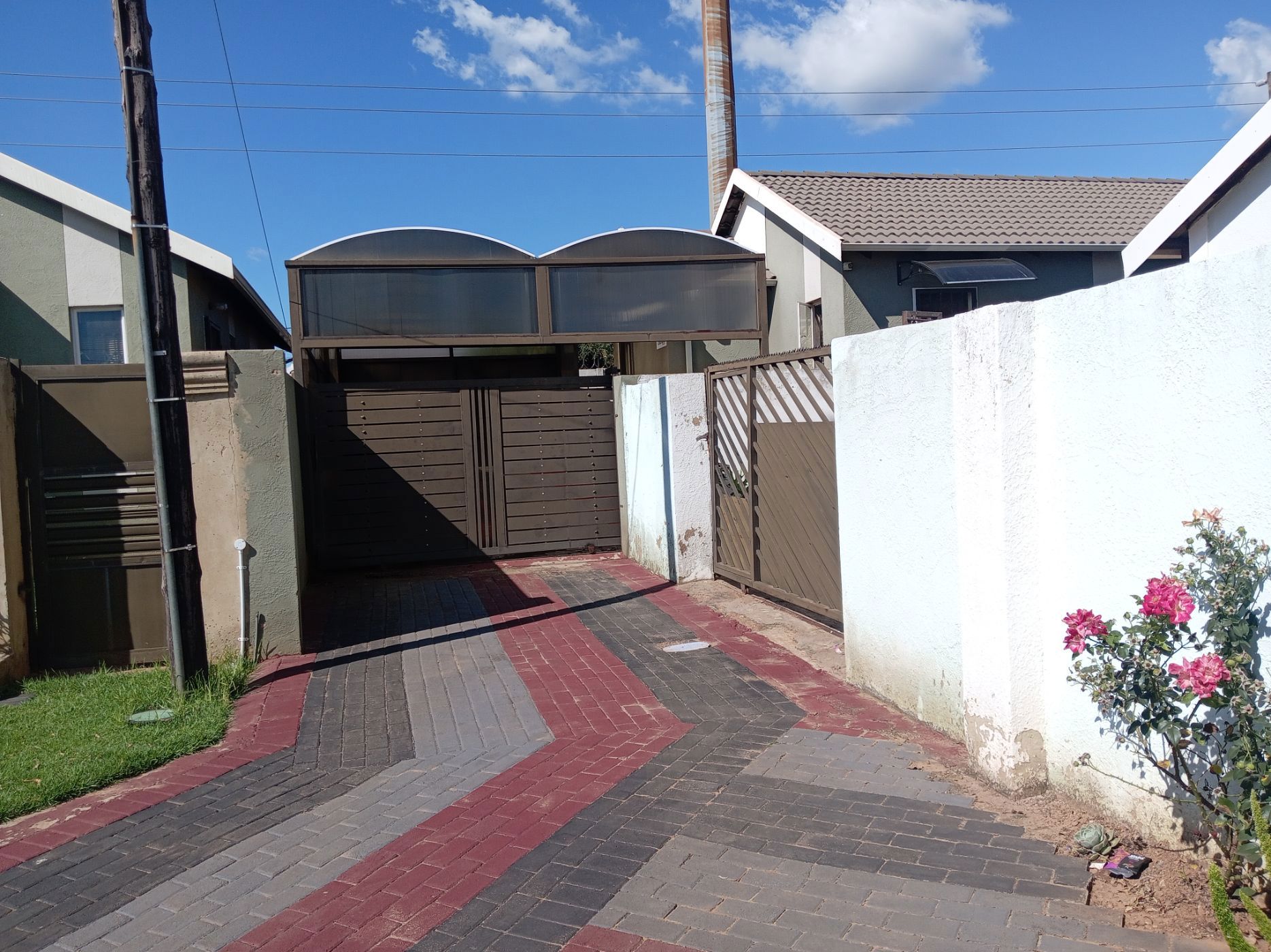 House for sale in Stretford - 1VT1727316