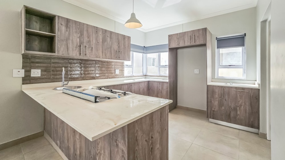 Double-storey house to rent in Wellington North - TKL1726808