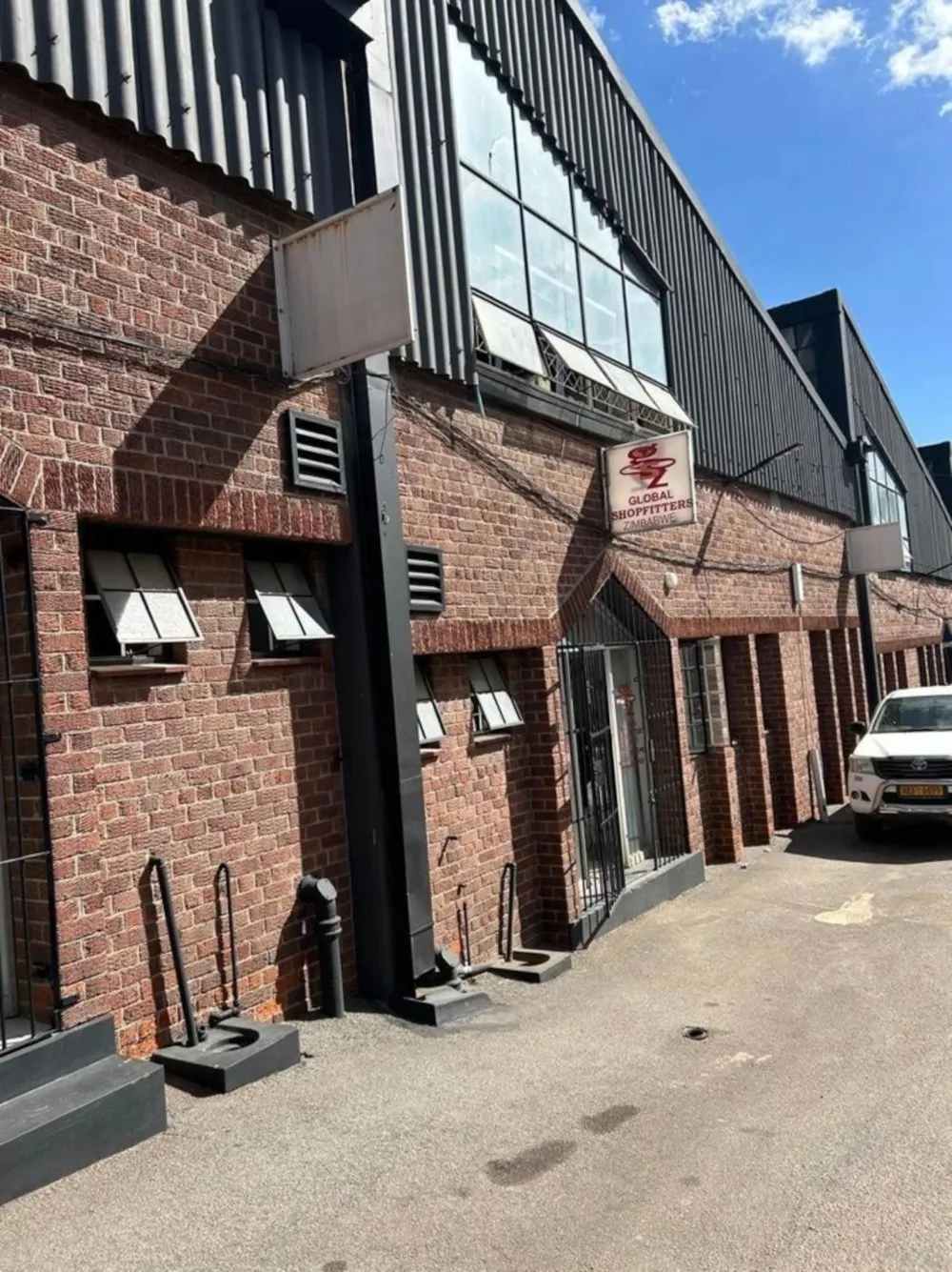 Commercial industrial property to rent in Msasa, Zimbabwe - 3ZB1726825 Commercial industrial property to rent in Msasa, Zimbabwe - 3ZB1726825
