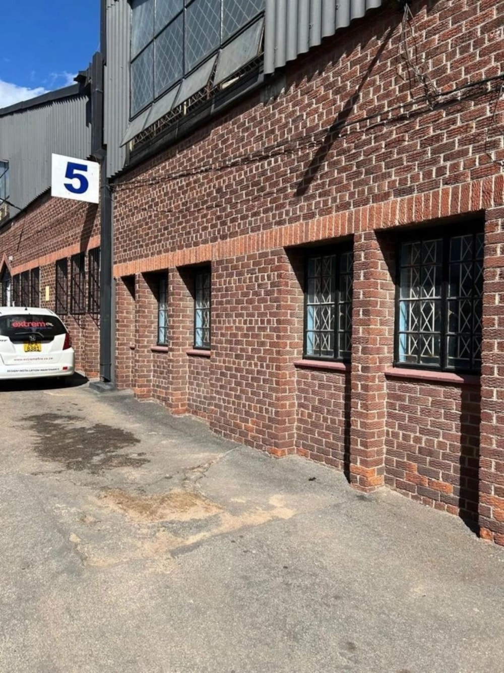 Commercial industrial property to rent in Msasa, Zimbabwe - 3ZB1726825